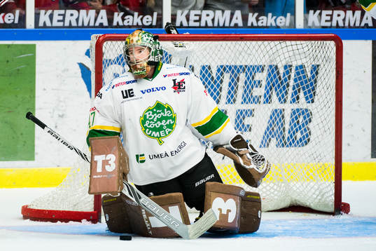 Björklövens målvakt Kevin Lindskoug