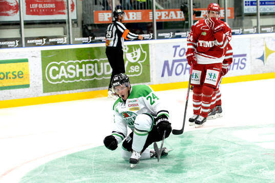 Rögles Peter LeBlanc jublar