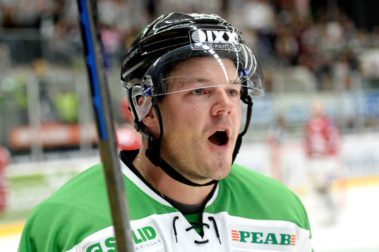 Rögles Peter LeBlanc jublar