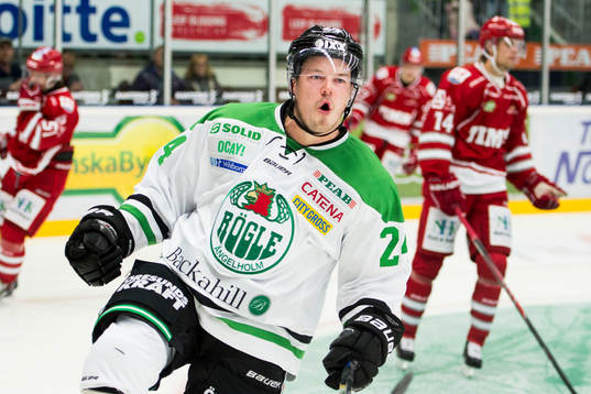 Rögles Peter LeBlanc jublar