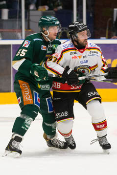 Färjestads Ole-Kristian Tollefsen och Luleås Per Ledin