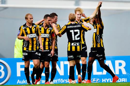 Häckens Samuel Gustafson jublar