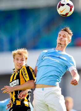 Häckens Oscar Lewicki och Malmö FFs Markus Rosenberg