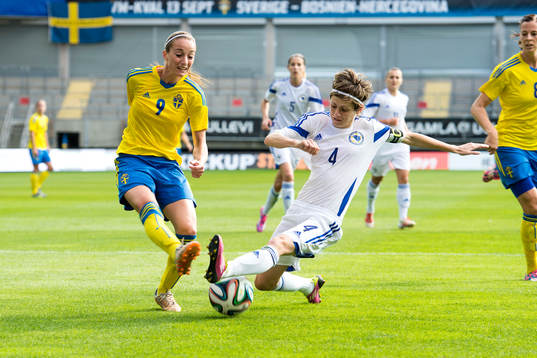 Sveriges Kosovare Asllani