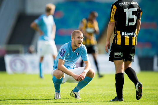 Malmö FFs Anton Tinnerholm deppar