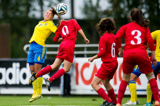 Sveriges Olivia Welin i nickduell med Moldaviens Viorica