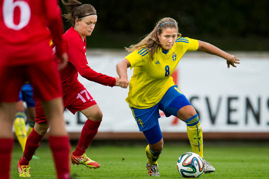 Sveriges Ingrid Filippa Angeldal och Moldaviens Nadejda