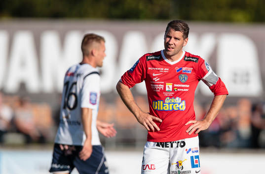 Falkenbergs Stefan Rodevåg ser deppig ut