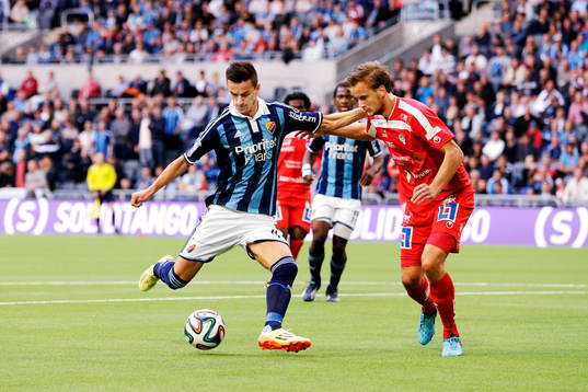 Djurgårdens Haris Radetinac och Åtvidabergs Månz Karlsson