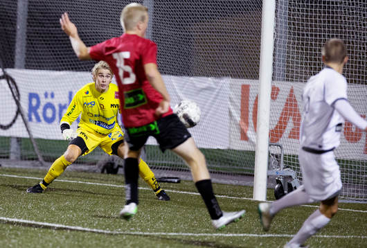 Henrik Bäckström från LB07