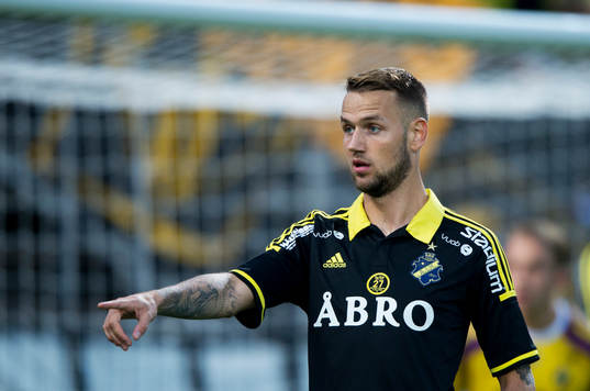 s Alexander Milosevic i matchen i allsvenskan mellan