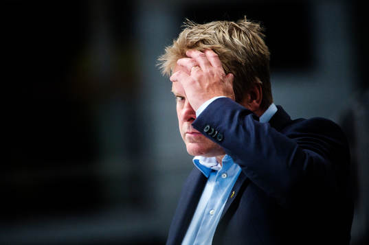 s tränare Thomas Fröberg deppar
