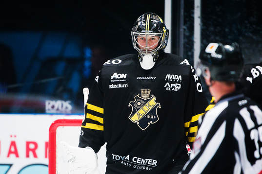 s målvakt Alexander Hamberg