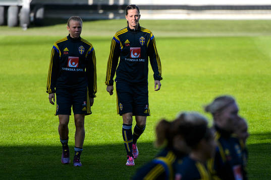 Jessica Samuelsson och Lotta Schelin