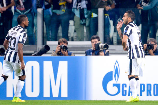 Juventus Carlos Tevez jublar