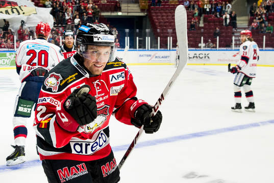 Malmö Redhawks Jens Jakobs jublar
