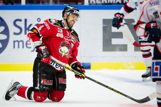Malmö Redhawks Colin Stuart har ont
