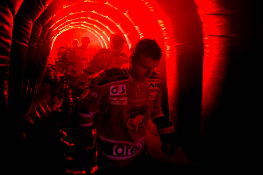 Malmö Redhawks spelare gör entré