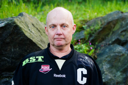 SDE HFs tränare Jonas Möller