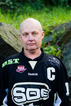 SDE HFs tränare Jonas Möller