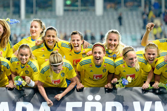 Sveriges spelare jublar