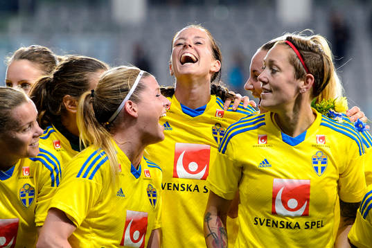 Sveriges Olivia Schough, Lotta Schelin och Therese Sjögran