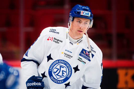 Leksands Robin Jacobsson värmer upp