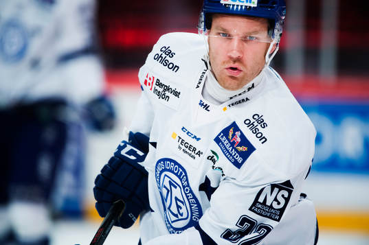 Leksands Jens Bergenström värmer upp