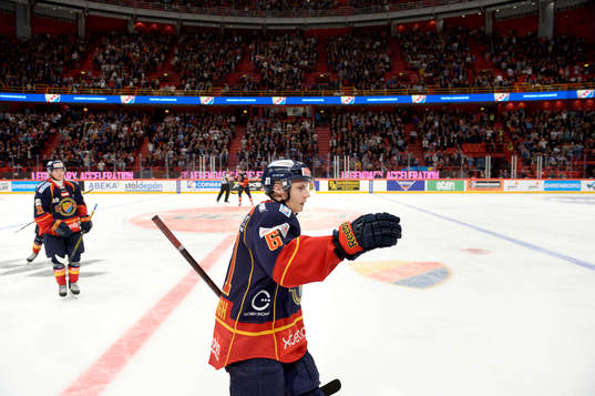 Djurgårdens Markus Ljungh jublar