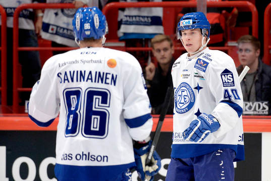 Leksands Veli-Matti Savinainen och Tomi Sallinen jublar