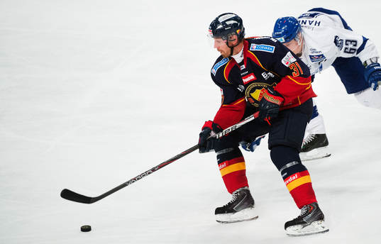 Djurgårdens Mikael Samuelsson