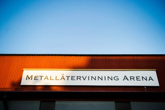 Metallåtervinning arena innan ishockeymatchen i