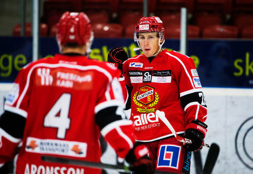 Almtunas Patrik Norén jublar