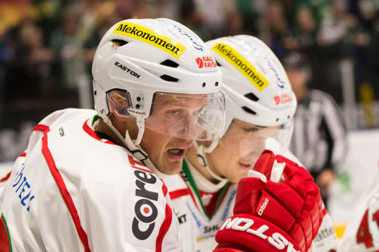 Modos Samuel Påhlsson jublar och kramas om av Simon Önerud