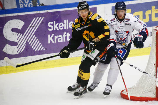 s Anton Karlsson