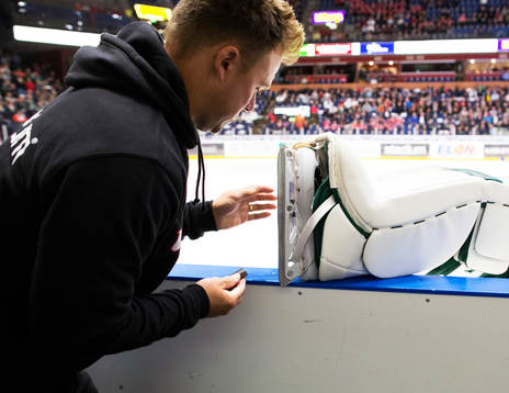 under ishockeymatchen i SHL mellan Färjestad och MODO