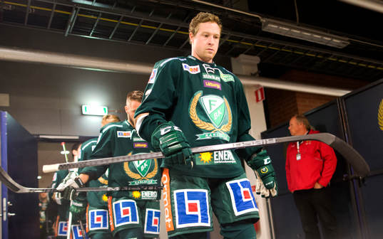 Färjestads Martin Röymark i spelargången innan