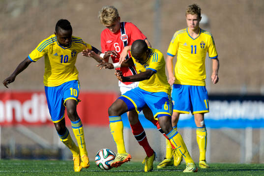 Sveriges Arnold Ehn (v) och Housseinn Nightingale (h)