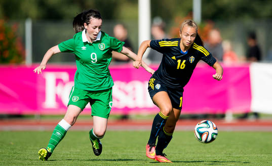 Irlands Roma Mclaughlin och Sveriges Maja Norrhamn