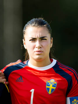 Sveriges målvakt Zecira Musovic
