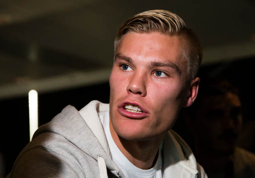 Brommapojkarnas Martin Falkeborn testspelar FIFA15