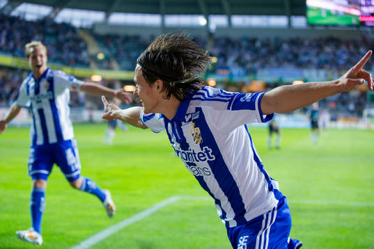 IFK Göteborgs Lasse Vibe jublar
