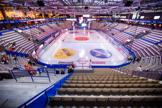 Vy över Vida arena interiör innan ishockeymatchen i SHL