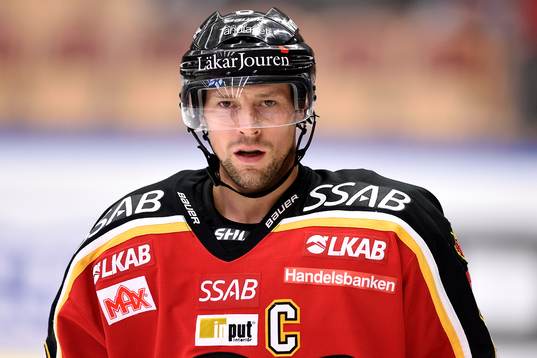 Luleås Chris Abbott på uppvärmningen