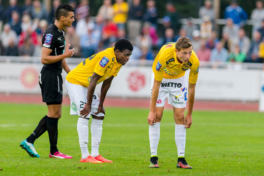 Falkenbergs Godsway Donyoh och Gustaf Nilsson  deppar