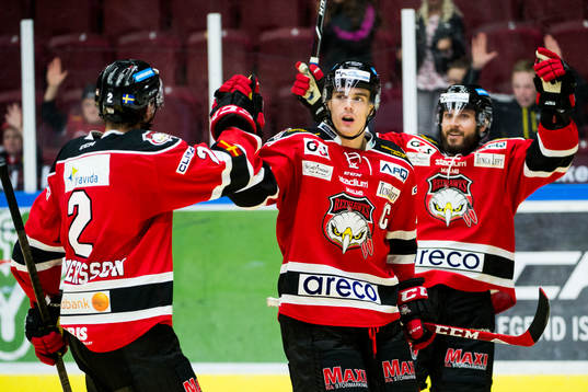 Malmö Redhawks Henrik Hetta (m) jublar