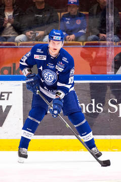 Leksands Fredrik Händemark på uppvärmningen före