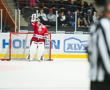 Modos  målvakt Adam Reideborn