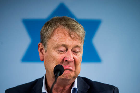 Malmö FFs tränare Åge Hareide deppar