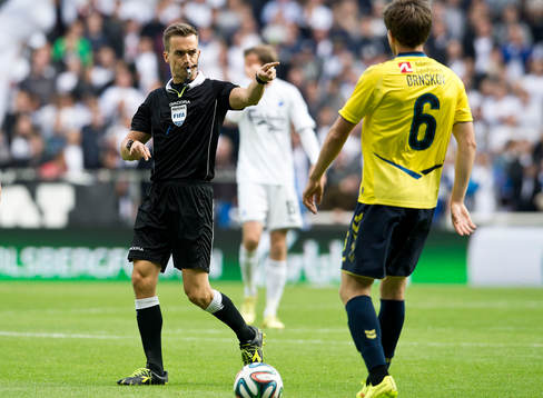 Kenn Hansen, referee